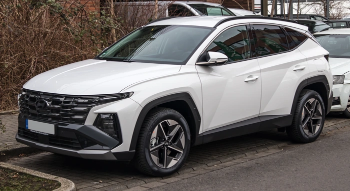 Hyundai Tucson na cor branca. Falando sobre o seguro tucson.