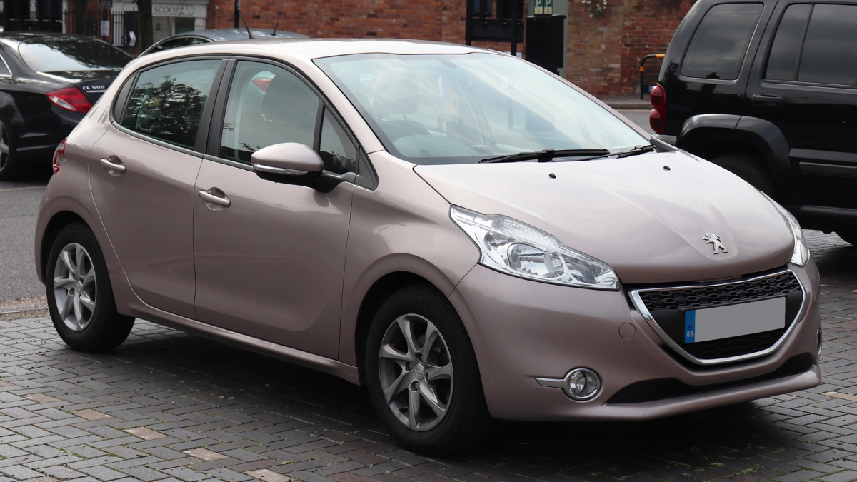 Quanto custa o seguro Peugeot 208? Confira agora!