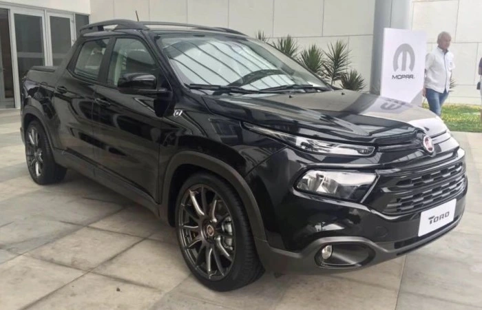 Fiat Toro na cor preta. Explicando quanto custa o consórcio da toro.
