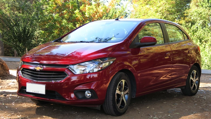 Onix vinho. Falando sobre os carros mais roubados rj.